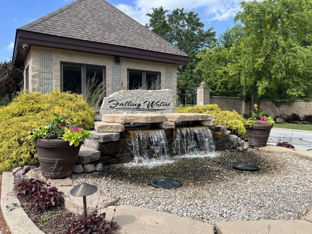 753 Verdano Terrace, Crown Point, IN 46307