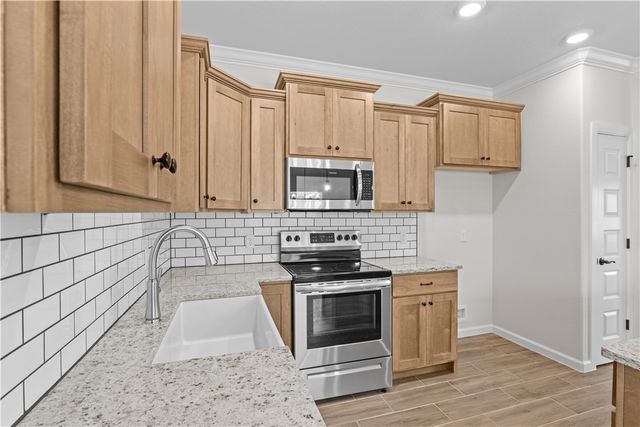 4281 W Barhem Drive, Fayetteville, AR 72704