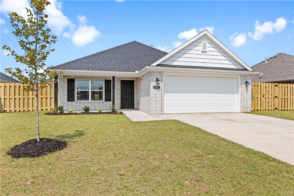 4281 W Barhem Drive, Fayetteville, AR 72704