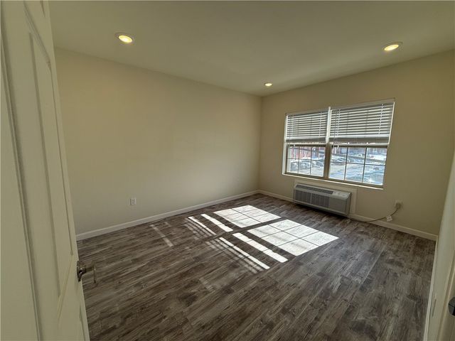 327 Pine Street 2014, Pawtucket, RI 02860