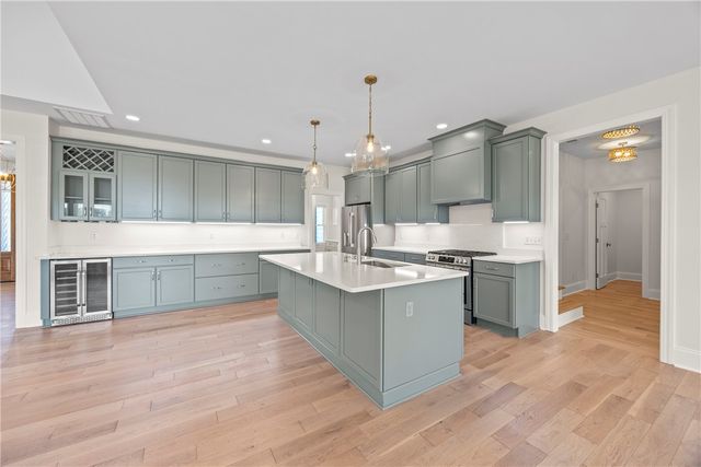 450 Falcons Lair West Drive, Walhalla, SC 29691