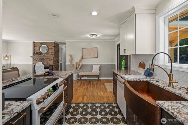 17208 3rd Avenue NW, Lakebay, WA 98349