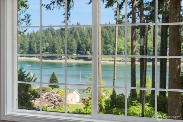 17208 3rd Avenue NW, Lakebay, WA 98349