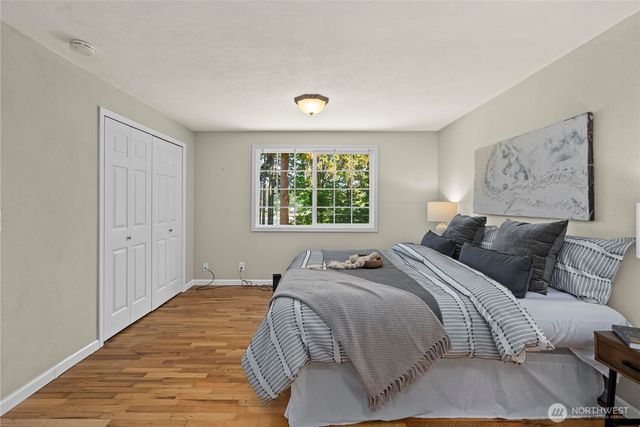 17208 3rd Avenue NW, Lakebay, WA 98349
