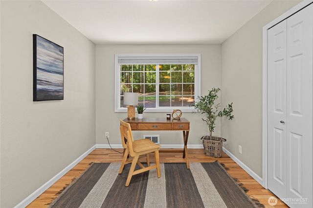 17208 3rd Avenue NW, Lakebay, WA 98349