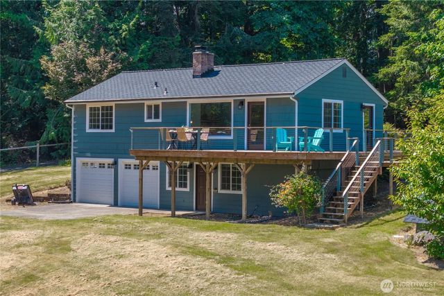 17208 3rd Avenue NW, Lakebay, WA 98349