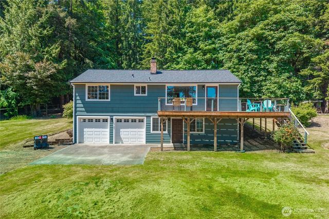17208 3rd Avenue NW, Lakebay, WA 98349