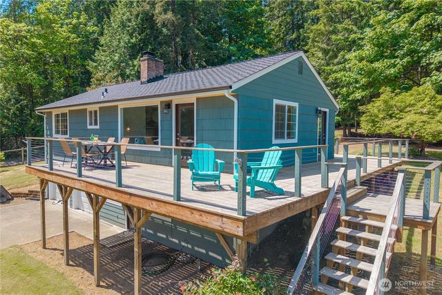 17208 3rd Avenue NW, Lakebay, WA 98349