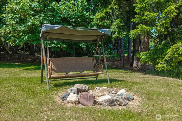 17208 3rd Avenue NW, Lakebay, WA 98349