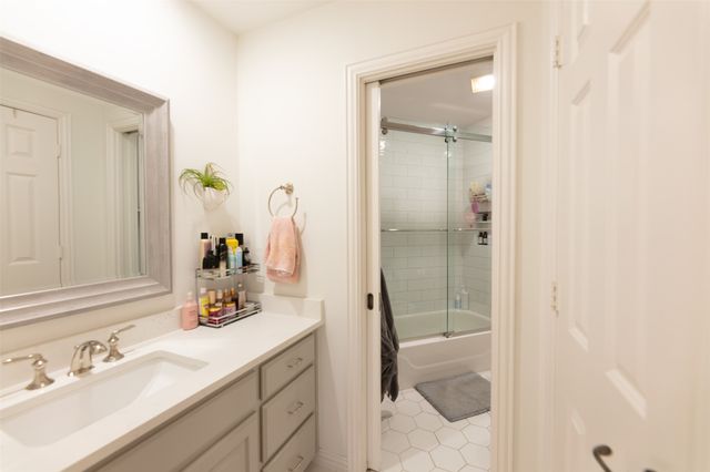 805 Lake Breeze Drive, Highland Village, TX 75077