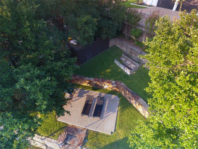 805 Lake Breeze Drive, Highland Village, TX 75077