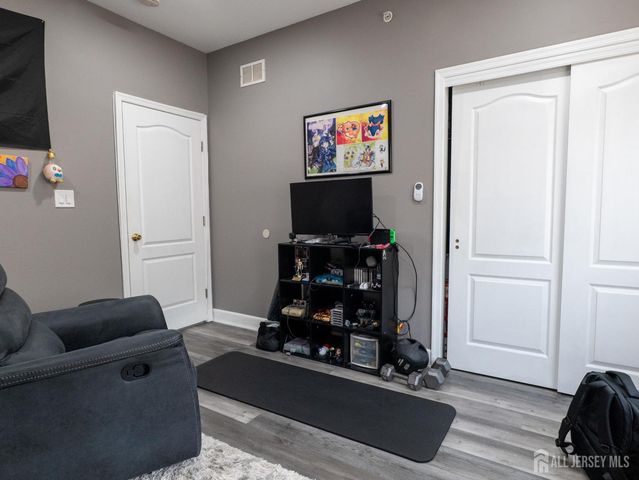 1036 Flakne Court, South Plainfield, NJ 07080