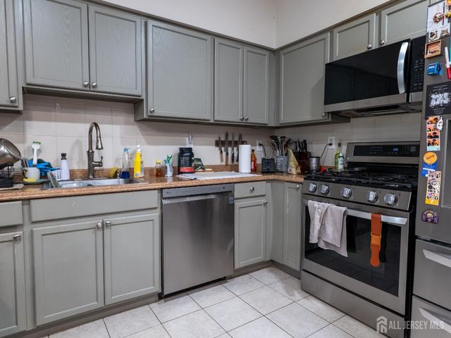 1036 Flakne Court, South Plainfield, NJ 07080
