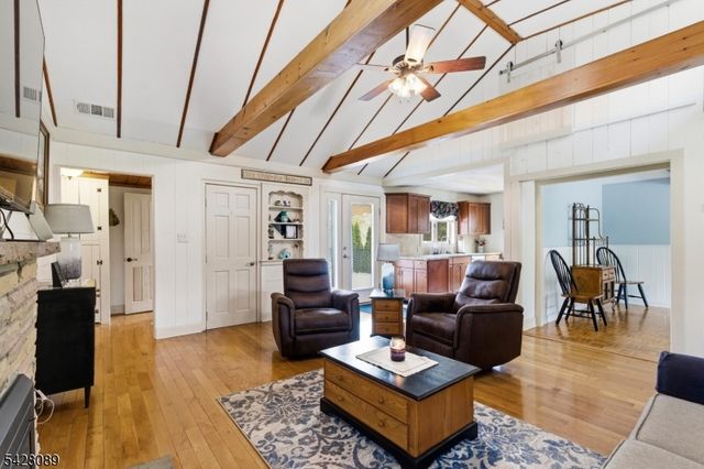 52 Cascade Way, Butler Boro, NJ 07405