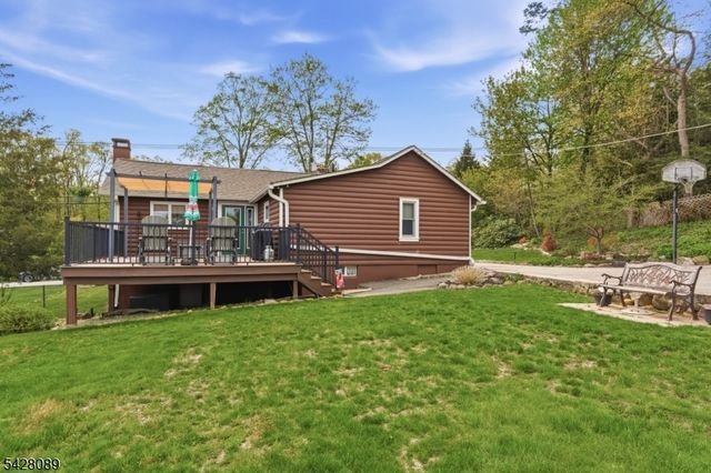 52 Cascade Way, Butler Boro, NJ 07405