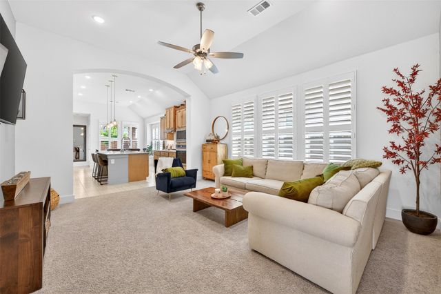 1826 Eagle Landing, Van Alstyne, TX 75495