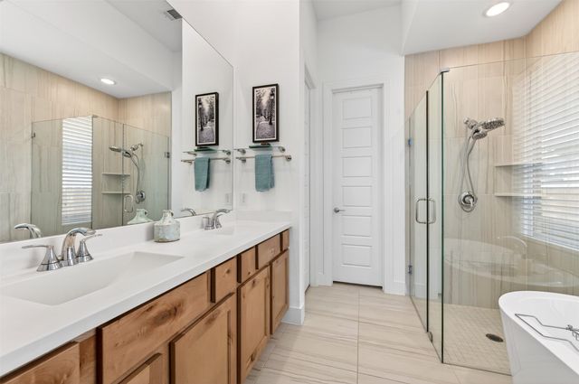1826 Eagle Landing, Van Alstyne, TX 75495