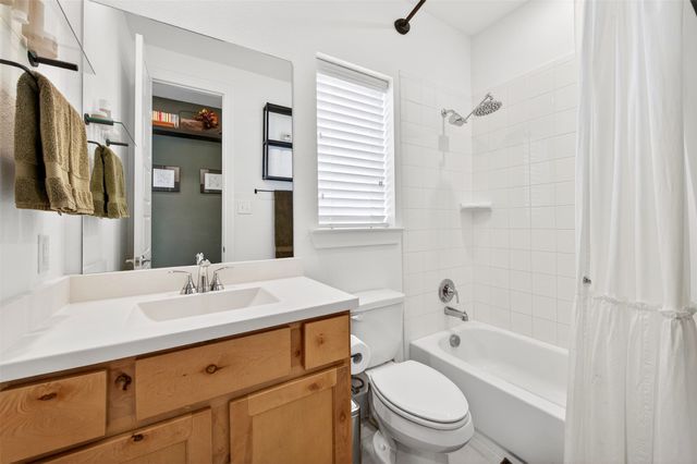1826 Eagle Landing, Van Alstyne, TX 75495