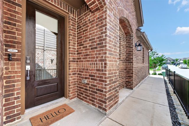 1826 Eagle Landing, Van Alstyne, TX 75495