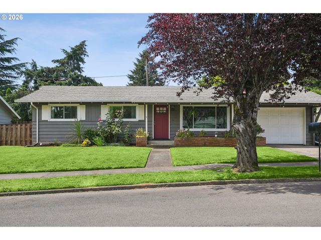 731 Se 143RD Ave, Portland, OR 97233