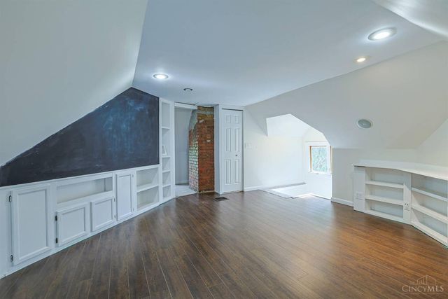 2920 Portsmouth Avenue, Cincinnati, OH 45208