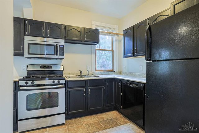 2920 Portsmouth Avenue, Cincinnati, OH 45208