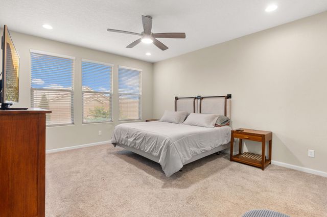 2802 Kings Canyon Loop NE, Rio Rancho, NM 87144