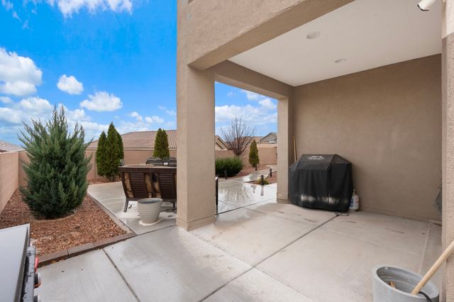 2802 Kings Canyon Loop NE, Rio Rancho, NM 87144