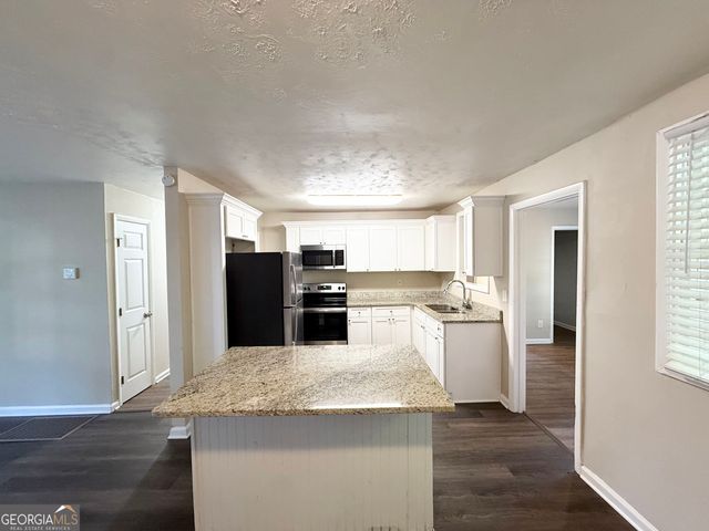 423 Belgarde Place SE, Atlanta, GA 30354