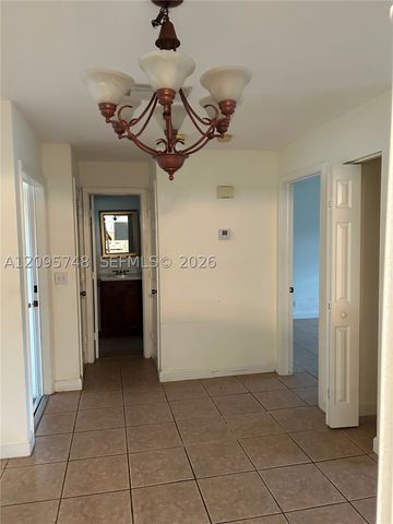 10330 N MILITARY TR 6B, Palm Beach Gardens, FL 33410