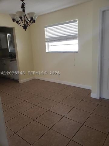 10330 N MILITARY TR 6B, Palm Beach Gardens, FL 33410