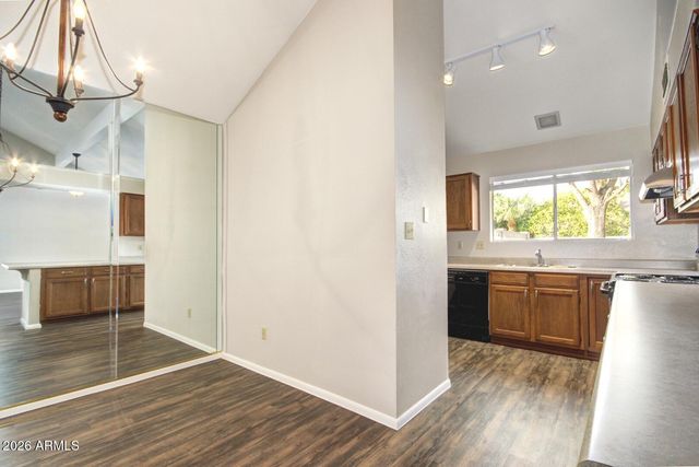 728 N HAZELTON Drive, Chandler, AZ 85226