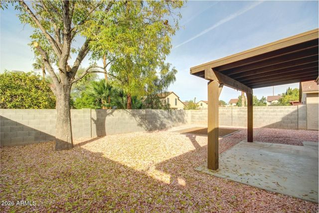 728 N HAZELTON Drive, Chandler, AZ 85226