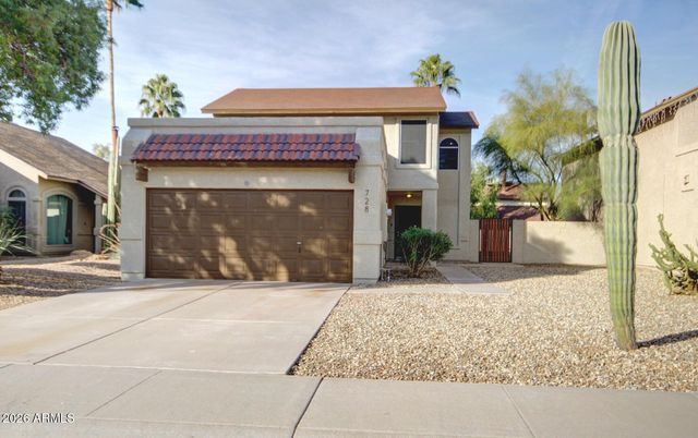 728 N HAZELTON Drive, Chandler, AZ 85226