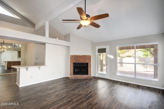 728 N HAZELTON Drive, Chandler, AZ 85226