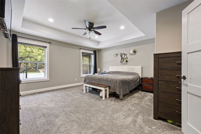 1698 Foxborough Drive, Marion, IA 52302