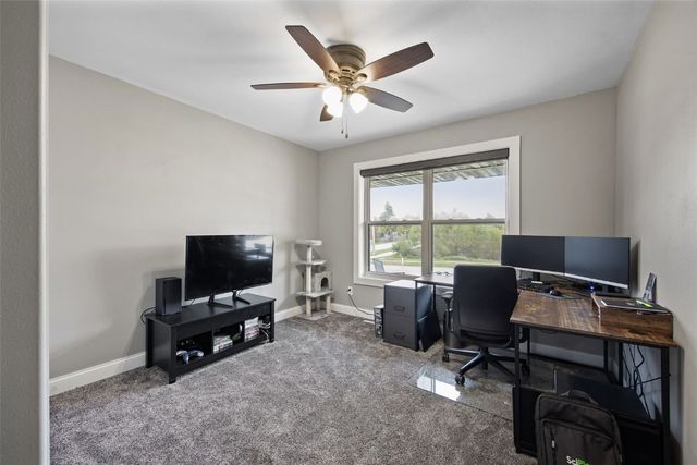 1698 Foxborough Drive, Marion, IA 52302