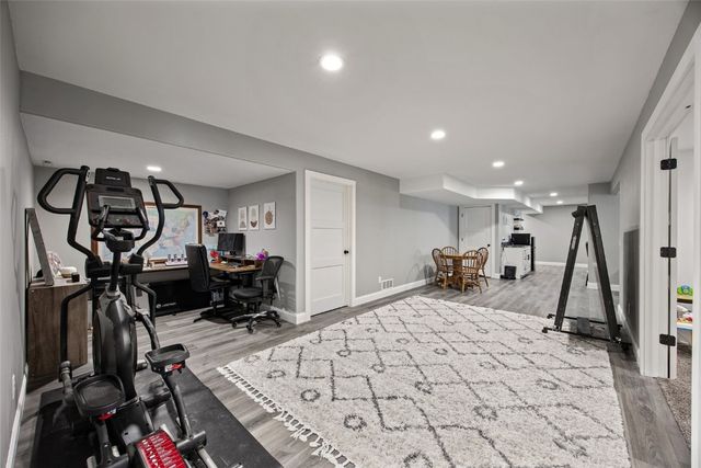 1698 Foxborough Drive, Marion, IA 52302