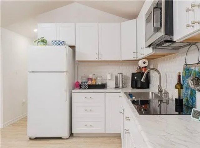 746 E Clam Circle, Port Isabel, TX 78589