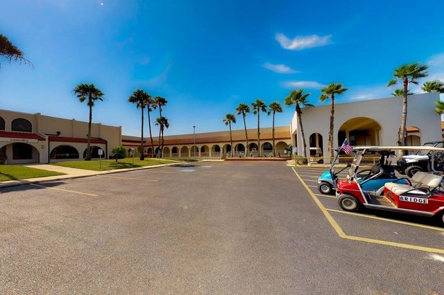 746 E Clam Circle, Port Isabel, TX 78589