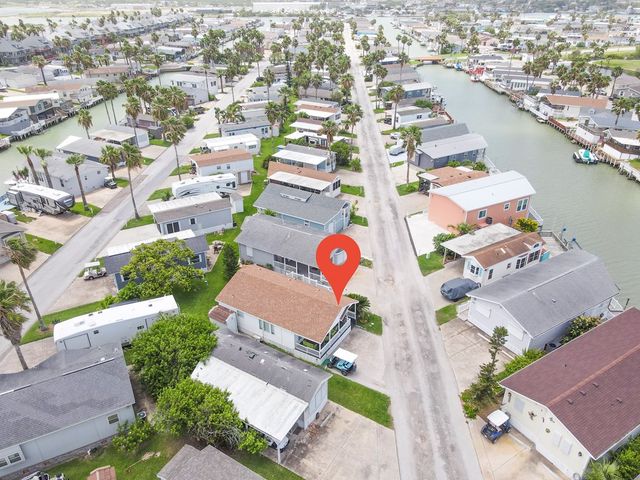 746 E Clam Circle, Port Isabel, TX 78589