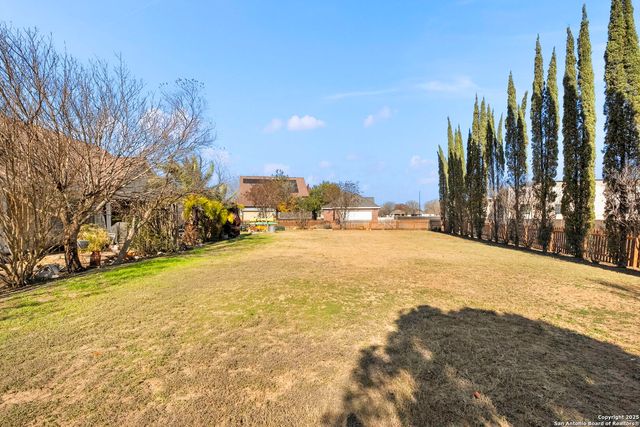 1659 HANZ DR, New Braunfels, TX 78130