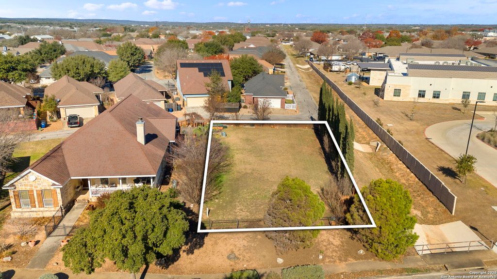 1659 HANZ DR, New Braunfels, TX 78130