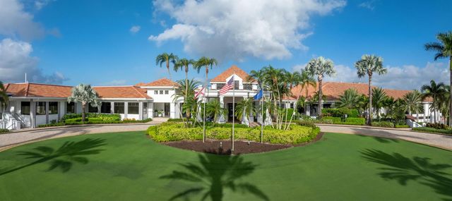 8281 Heritage Club Dr Drive, West Palm Beach, FL 33412