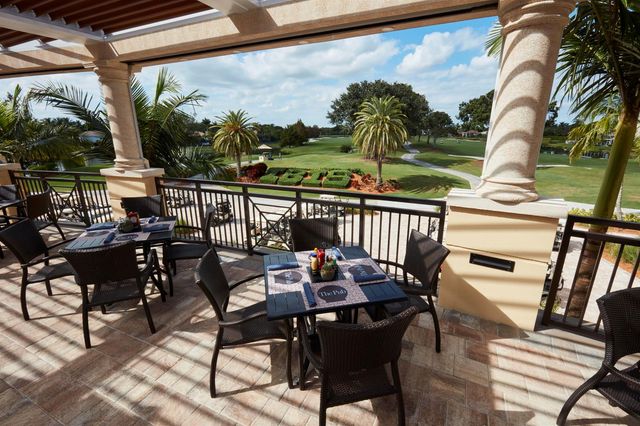 8281 Heritage Club Dr Drive, West Palm Beach, FL 33412