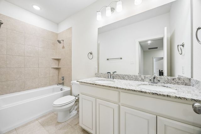 2224 Briar Ridge Trail, Carrollton, TX 75010