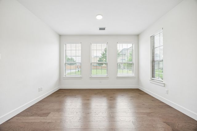 2224 Briar Ridge Trail, Carrollton, TX 75010