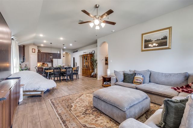 216 Magnolia Drive, Azle, TX 76020