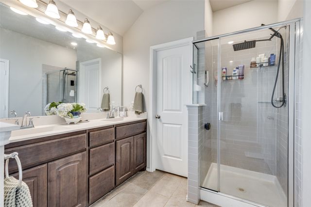 216 Magnolia Drive, Azle, TX 76020