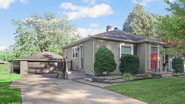 8235 Ellsworth Court, Merrillville, IN 46410